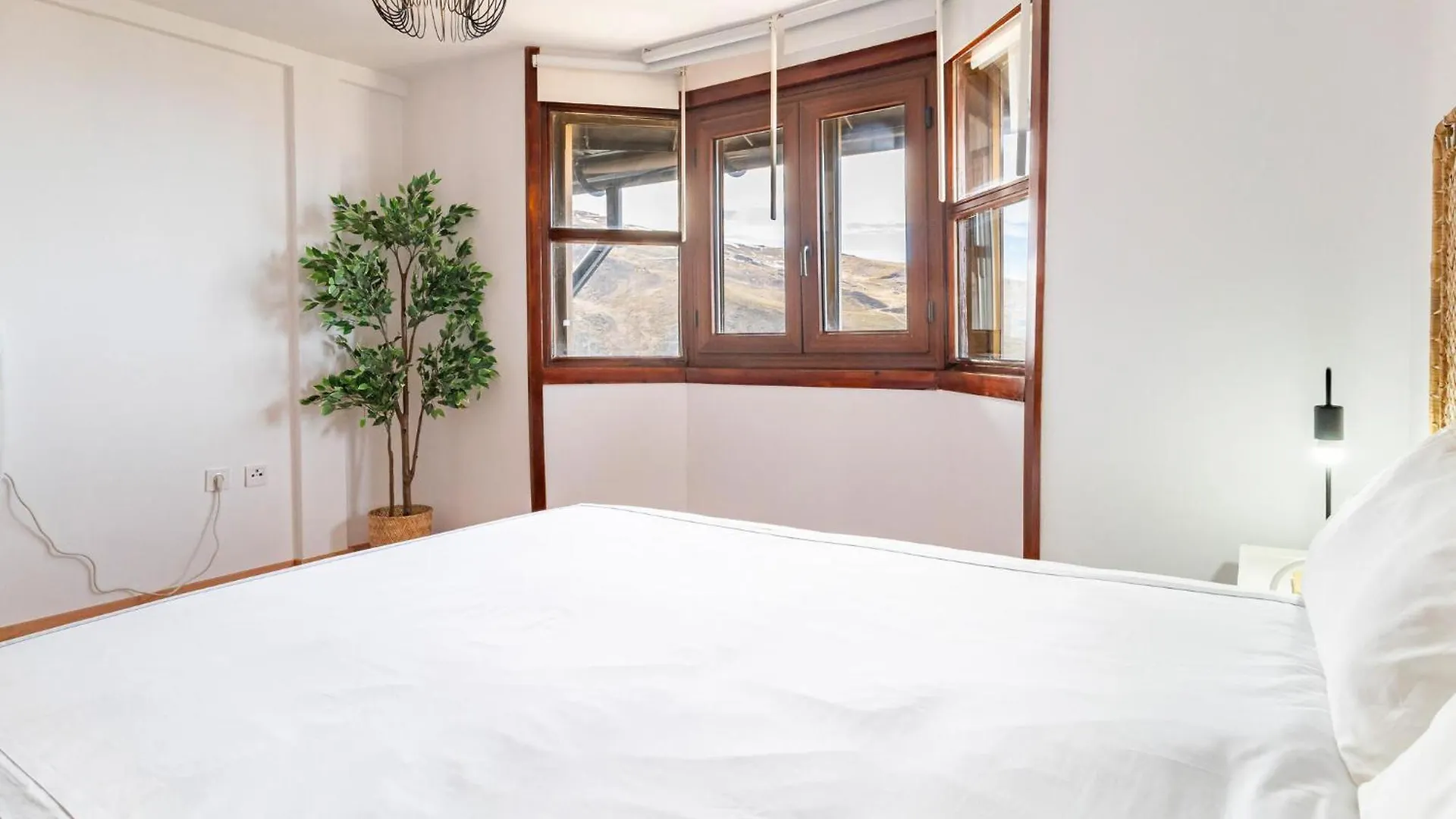 Cozy Apartment In Monachil With Wifi 0*,  Spagna